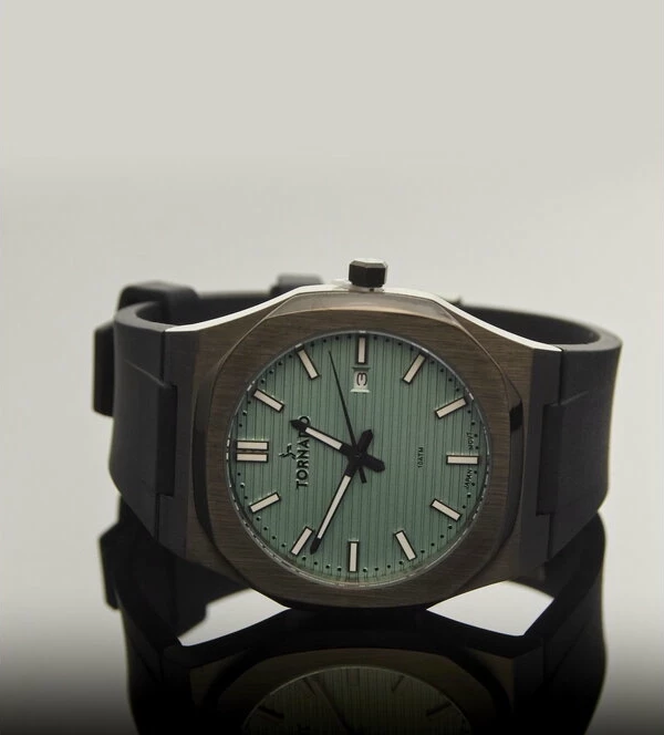 Наручные часы tornado t22002-xsbl