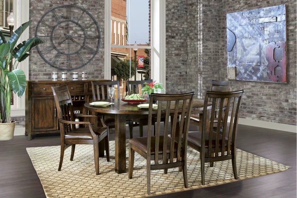  Howard Miller 625-472