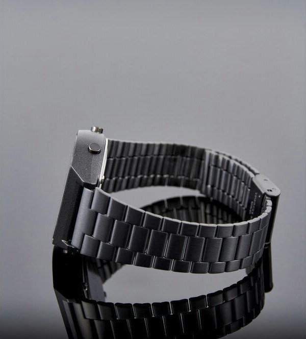 Наручные часы b640wbg-1bef