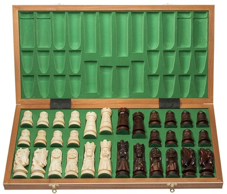 Шахматы "Большой Замок" 60 см маркетри, Madon (деревянные, Польша)