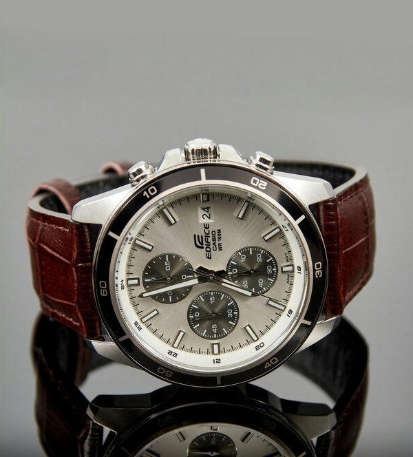 Наручные часы efr-526l-7a