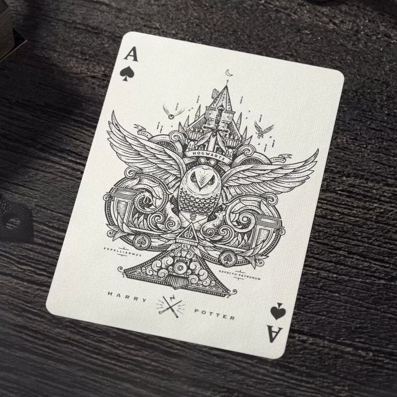 Карты "Theory11 Harry Potter Deck - Yellow (Hufflepuff)"