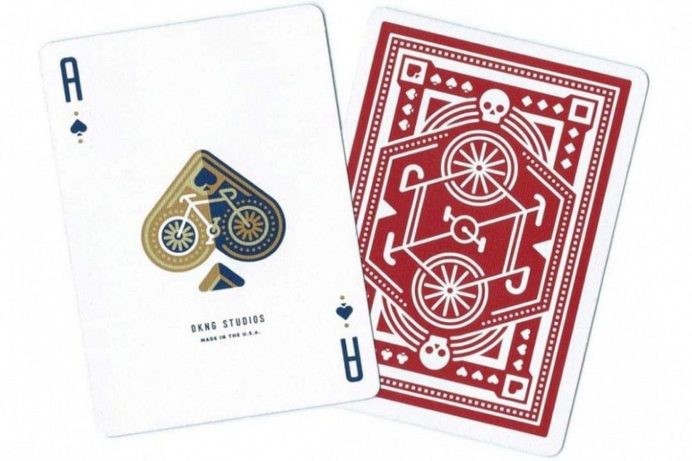 Карты "Art Of Play Dkng Red Wheel"