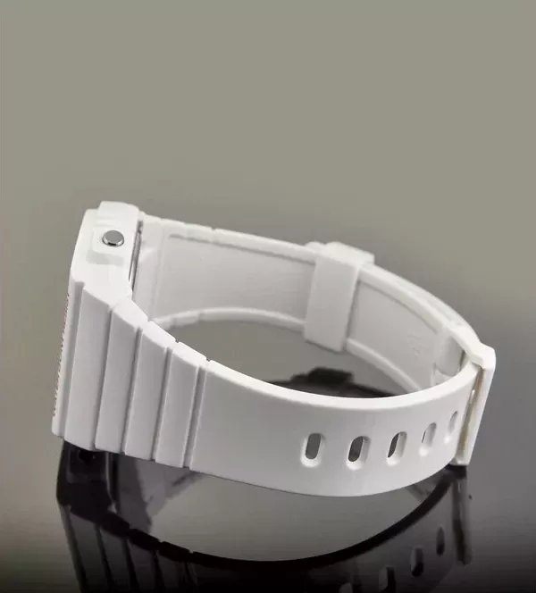 Наручные часы w-215h-7a2