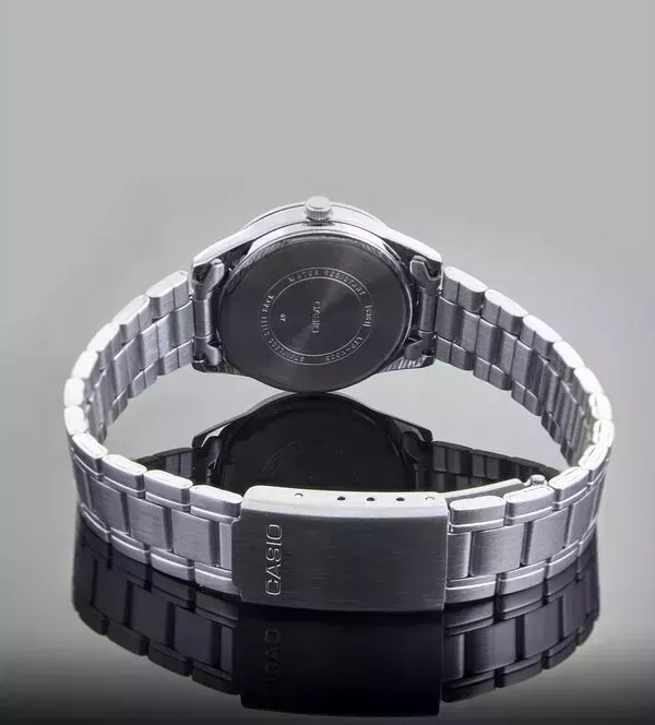 Наручные часы ltp-v005d-7b2