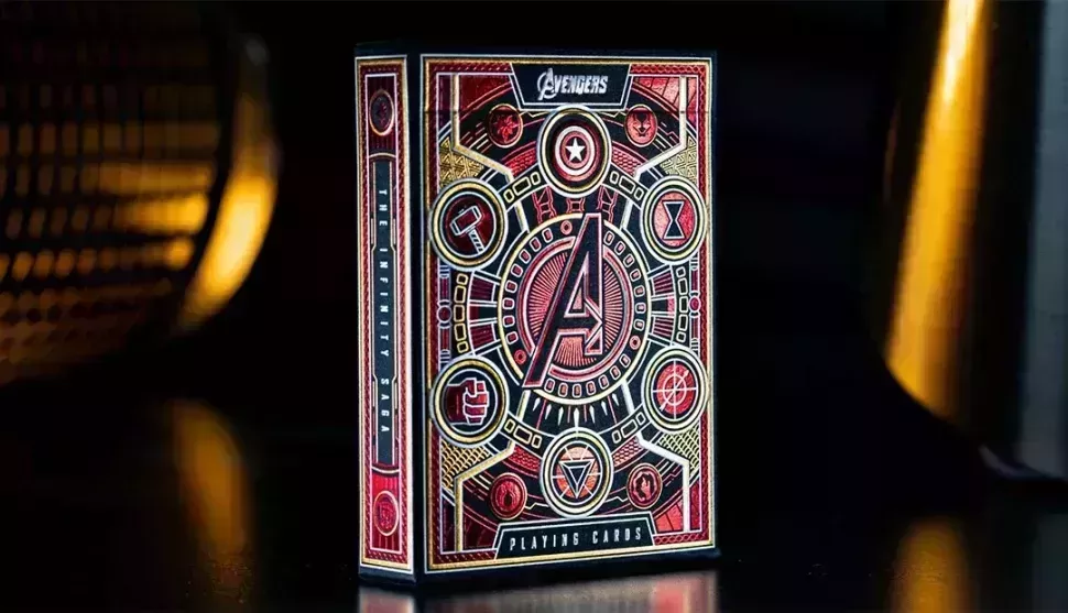 Карты "Theory11 Avengers Red Edition"